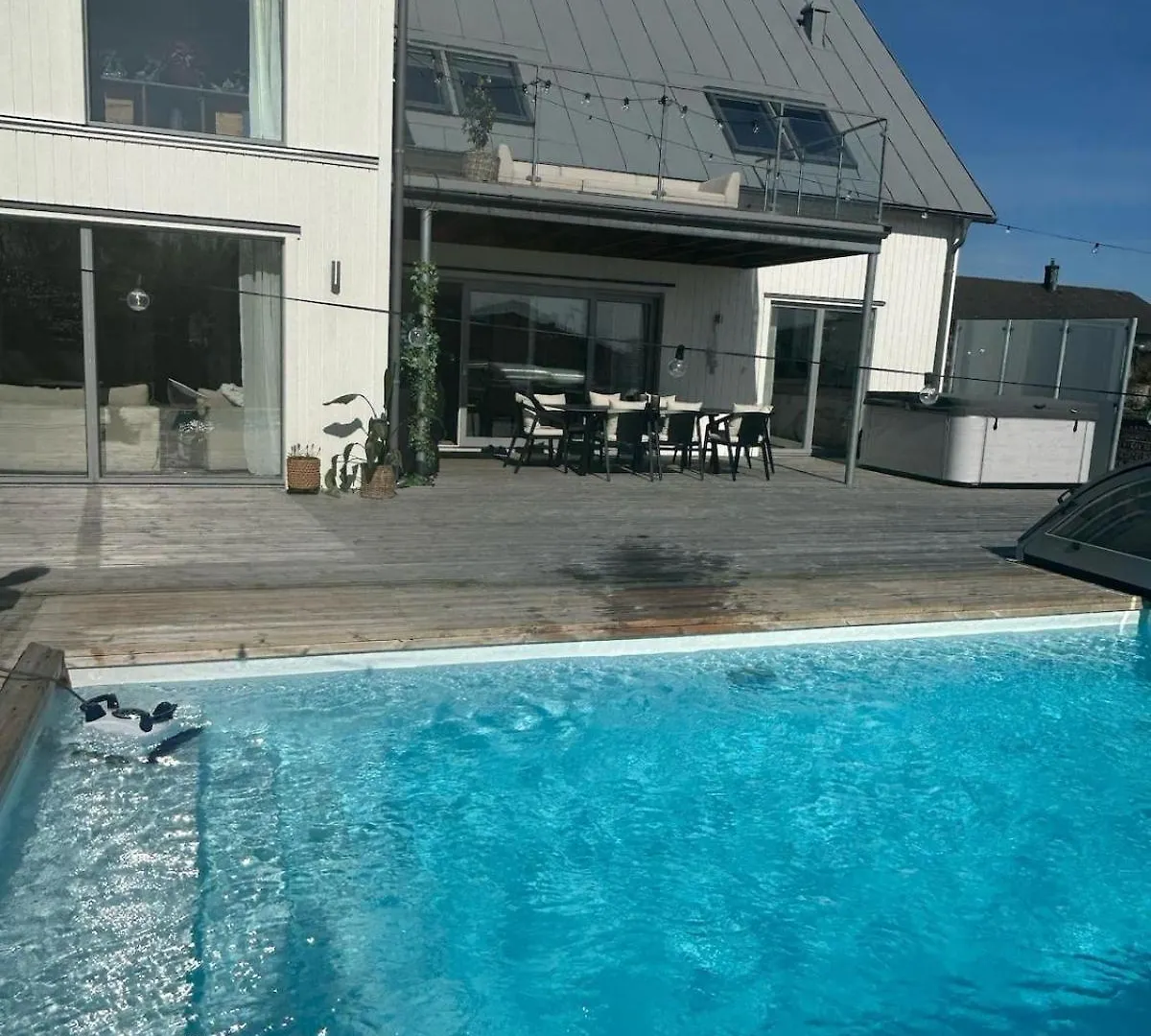 Villa House With Pool,Sea View & Walking Distance To Sea Bathing Göteborg